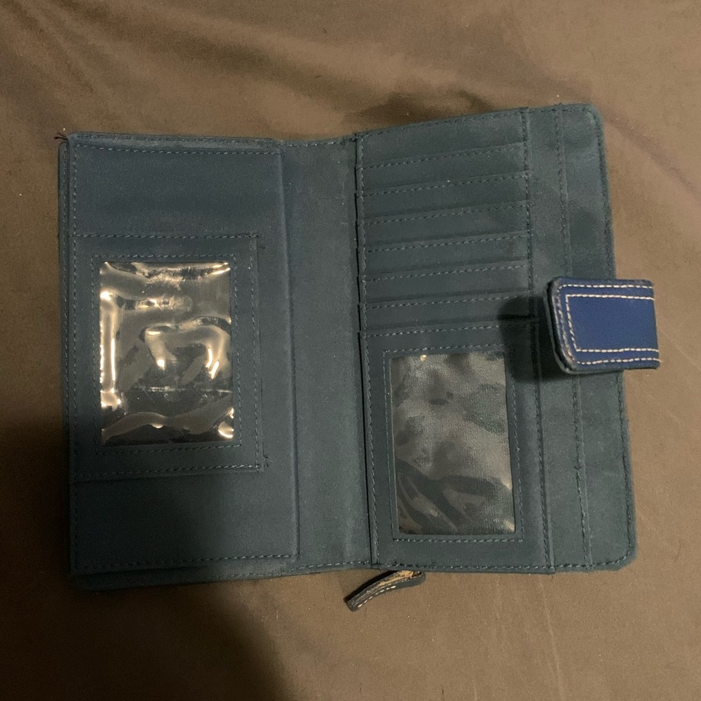 Wallet - Picture 2 of 2
